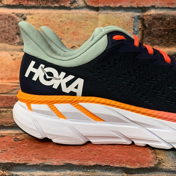 Hoka Clifton 7 Athletic Shoes - Picture 3 of 10